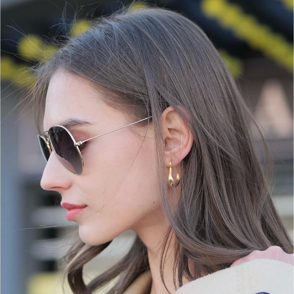 New Classic Aviator Sunglasses Retro Style UV 400 Lens Protection, Gold/Pink